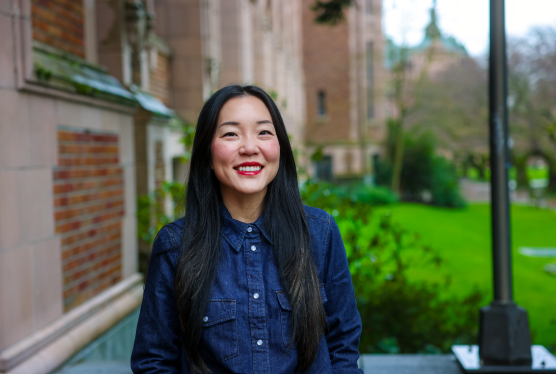 Picture of Candis Eckert on the University of Washington campus.