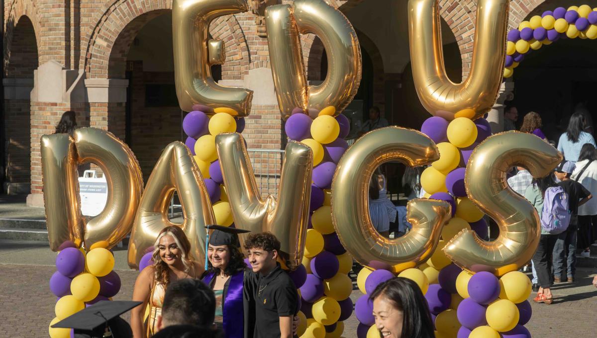 Balloons and graduates